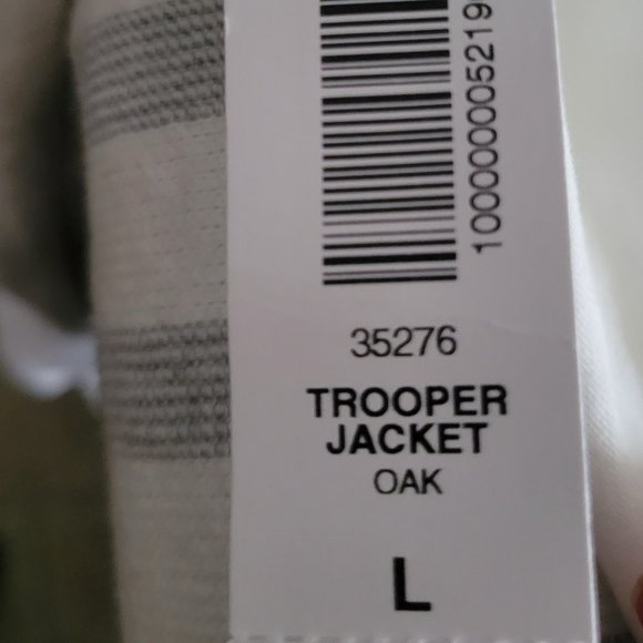 Aritzia Trooper Jacket in Oak - Picture 14 of 14